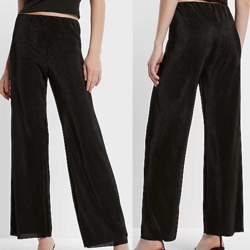 Express Women’s Black Pull On Plisse Wide Leg Pant Size Medium Ultra High Waist